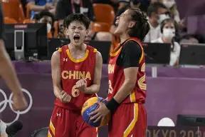 全队6人上双！杨舒予21+7中国女篮65分狂胜泰国夺亚运开门红中国女篮11