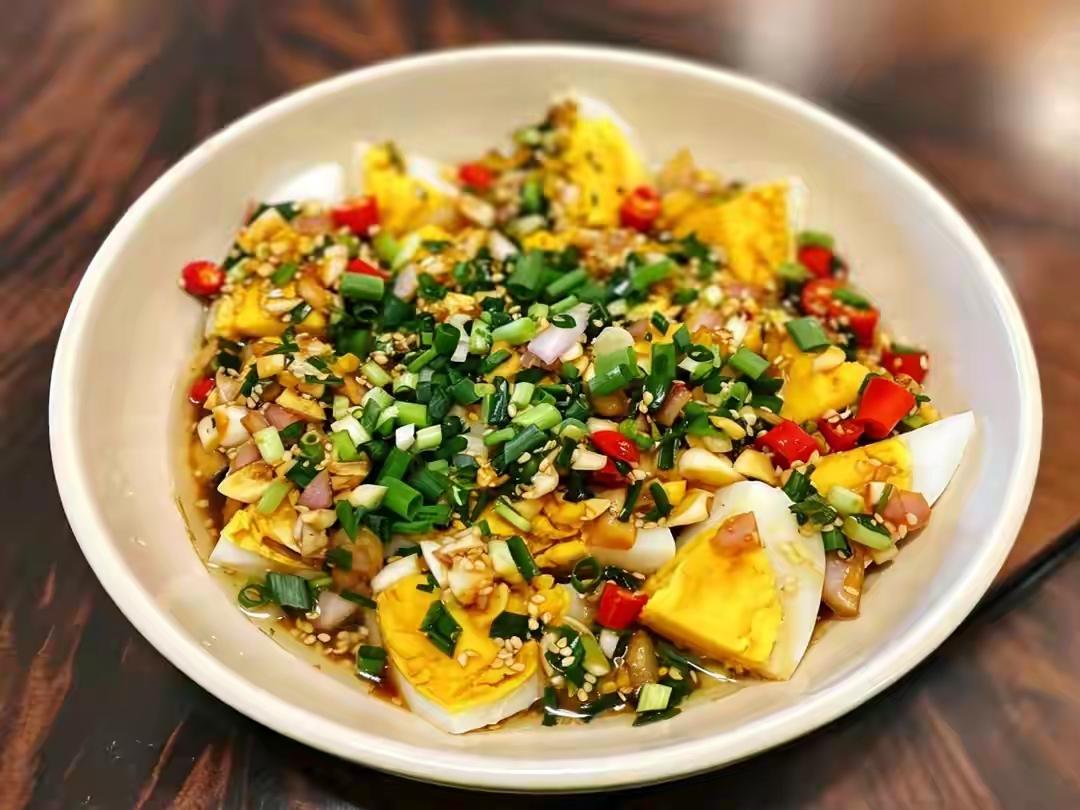 鸡蛋鸭蛋靠边站，春季这蛋使劲吃，一健脑二安神三强免疫，别不懂鸡蛋鸭蛋靠边站，