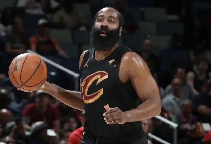 NBA世界就是这么残酷。最怕美人残颜，英雄迟暮！骑士22分被尼克斯逆转这一场