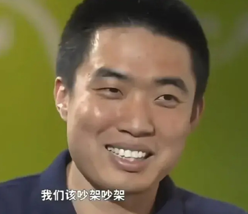 李想老婆，愿意生5个孩子不是因为老公开公司，有钱，有名气而是因为李想婚前，对
