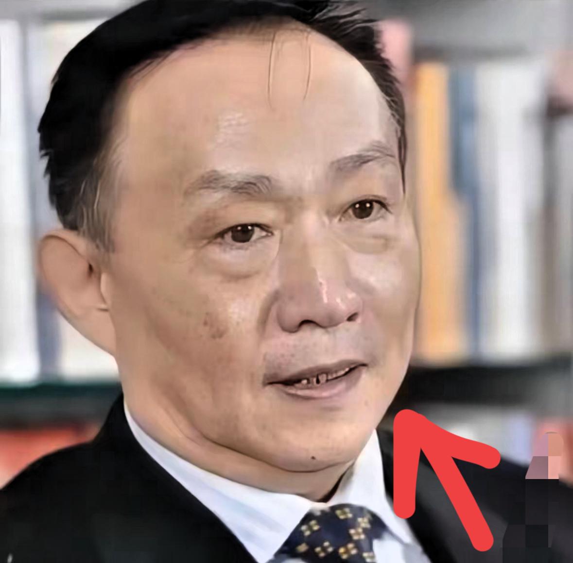 郎咸平我不意外。​温铁军我也不意外。​唯独让我没想到的是，这年头真学者这么少
