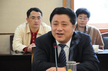 在所有招摇撞骗的案件里，赵锡永绝对是最颠覆大众认知的一个。他冒充中央高官游走四省