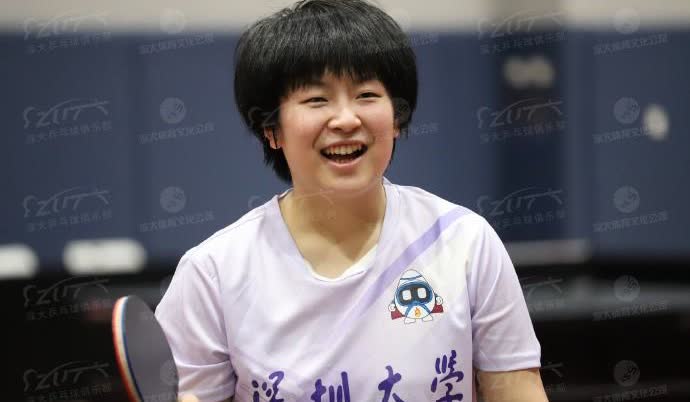 🏓乒超联赛•真是有点不明白：覃予萱在联赛中能零封战胜陈熠，其他的，却输了一场又