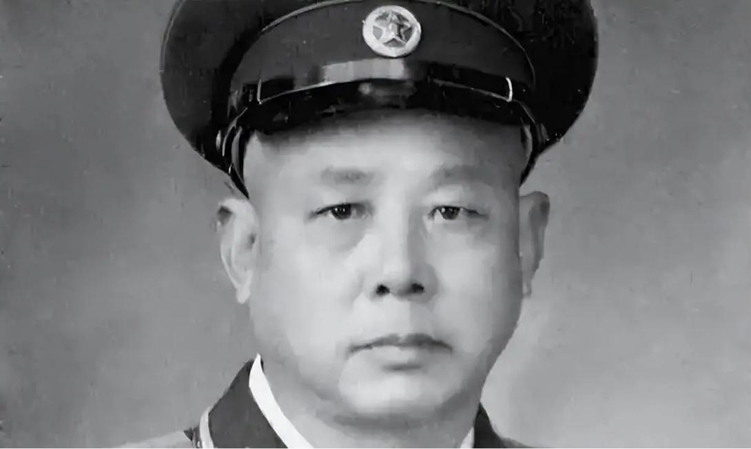 开国大校想看望毛主席，被拦住后：把我绰号报上去，主席肯定见我。1958年的中南海