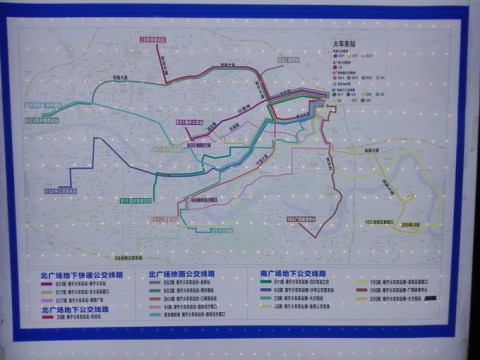 公交车线路图.(我们的目的地是各大旅游网站推荐指数最高的:朝阳广场.