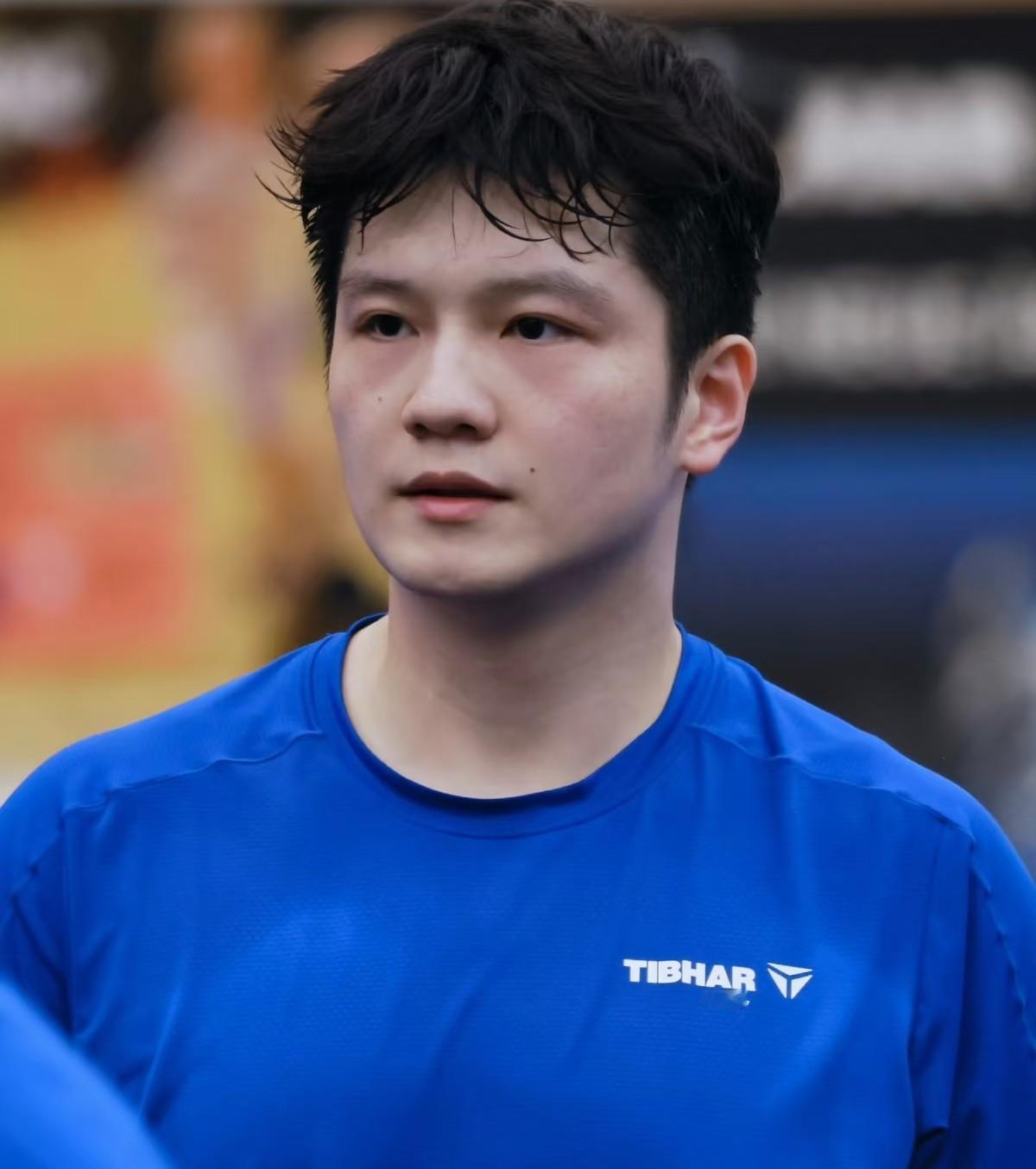 有网友问樊振东退出了国际排名后还可以重新回来参加国际比赛吗，答案是当然可