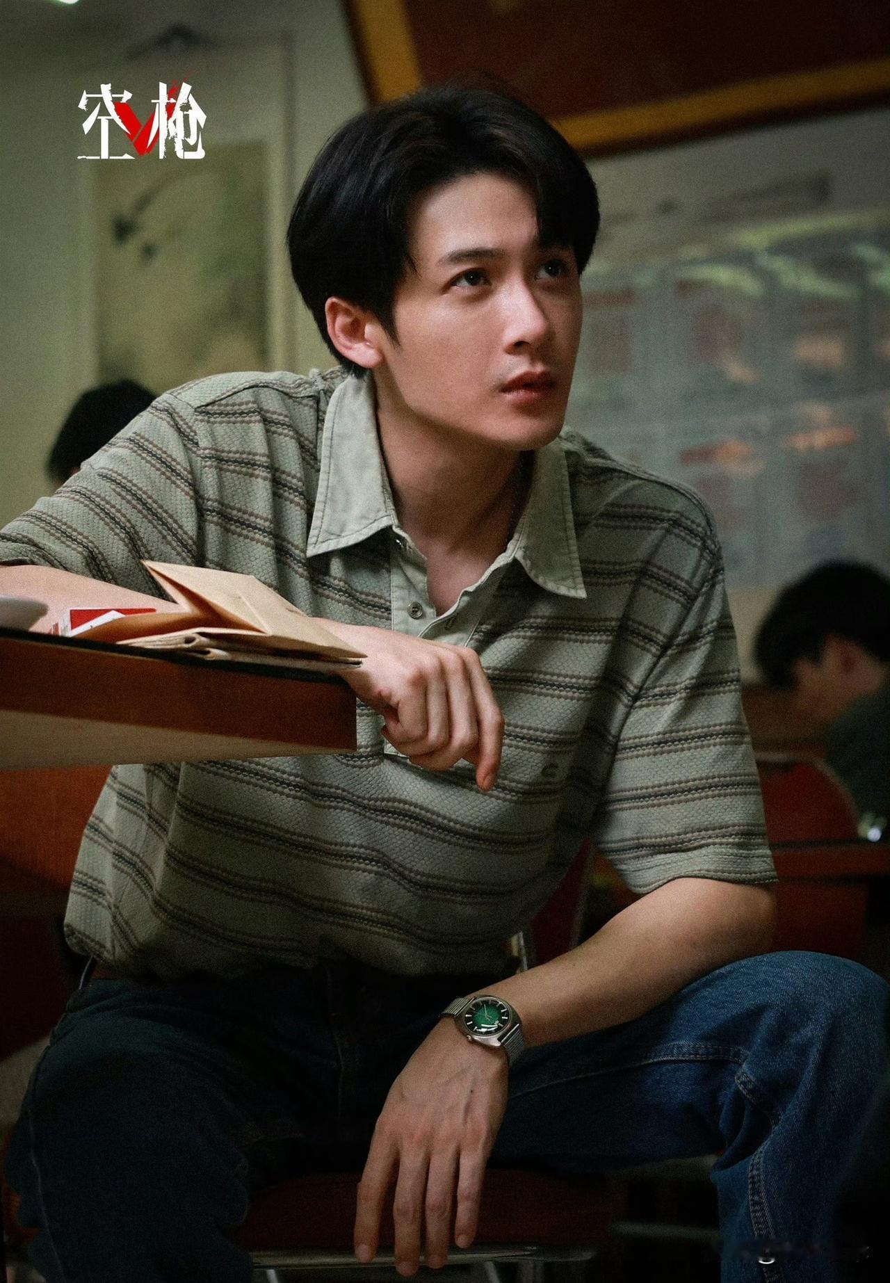《空》枪里檀健次饰演的警察角色完全可以去掉，不过导演可能是为了审核或者是为了票房