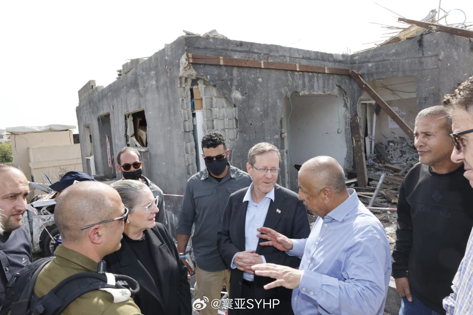 以色列总统称特朗普攻击国家主权今天，以色列总统赫尔佐格在扎尔齐尔现场发表讲话，回