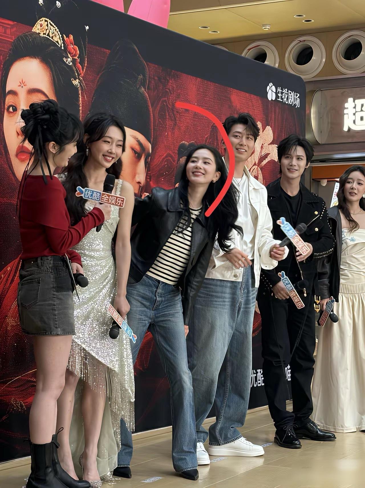 难怪全中国99%的男人都喜欢刘诗诗，今天终于知道为什么了。