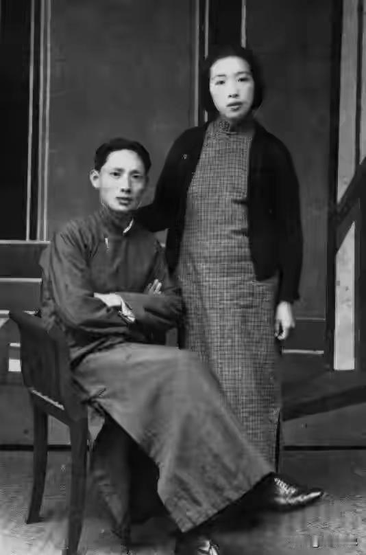 1949年5月3日，杭州解放。当天，第三野战军司令部，收到一封特殊的信。信封