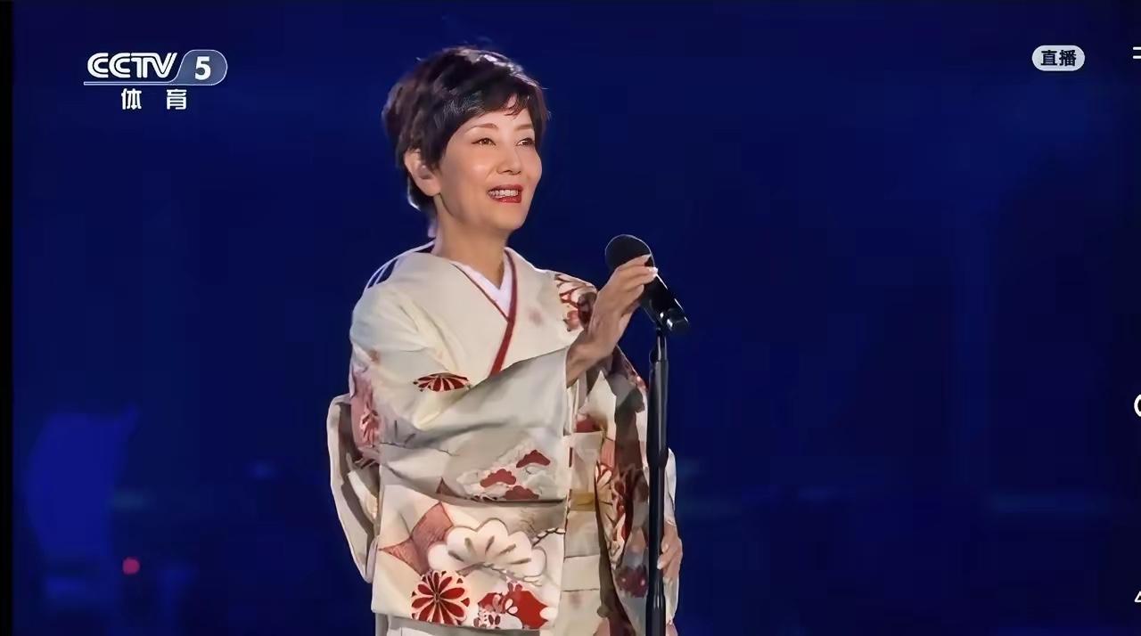 名古屋亚运会开幕式的“四个之最”！你是否从中找到了“翠花上酸菜”的感觉？昨天