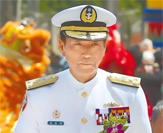 大陆迟迟不武统台湾，“台军前总长”狂言：他们有三大障碍：第一是大陆内部的发展稳定