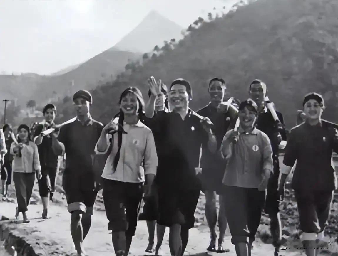 1982年，一位31岁的女知青大胆向中央上书，最终改写了8000万知青的命运！然