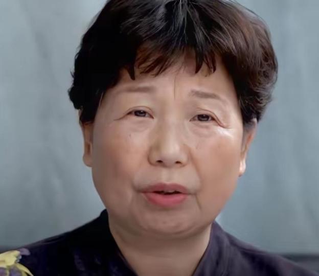 杜大娘再出新金句!网友:这是说自己还是说别人?杜大娘这话说得有点绕。