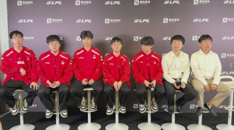 WE赛后群访 教练: 被AL选为对手是意料之内 好好准备打下一场