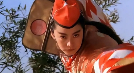 1992年，徐克不顾金庸反对，坚持选林青霞出演“东方不败“，两人开启了豪赌，金庸