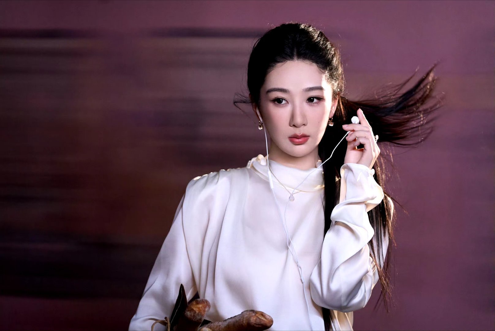 杨紫杨紫董竹君yz杨紫玉兰花开君再来有幸与你相逢，余生满心皆是你的踪影【杨
