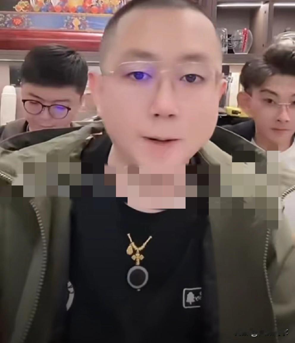 导演刘一手讲解双层含义，发声表态：绝不赚不义之财。