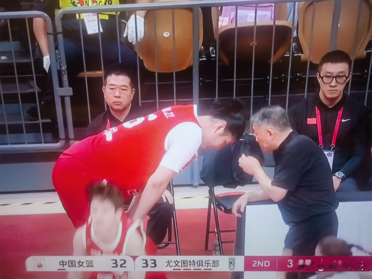 中国女篮这场热身赛有意义吗？咱先不说尤文图特俱乐部在什么水平上，看看中国女篮这帮