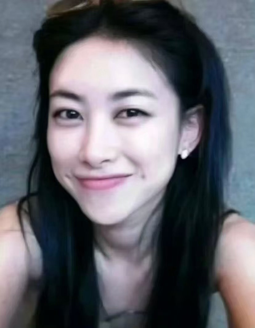 朱珠这和20年前有什么区别她身上那种不费力的时髦感，20年如一日，又日臻成熟