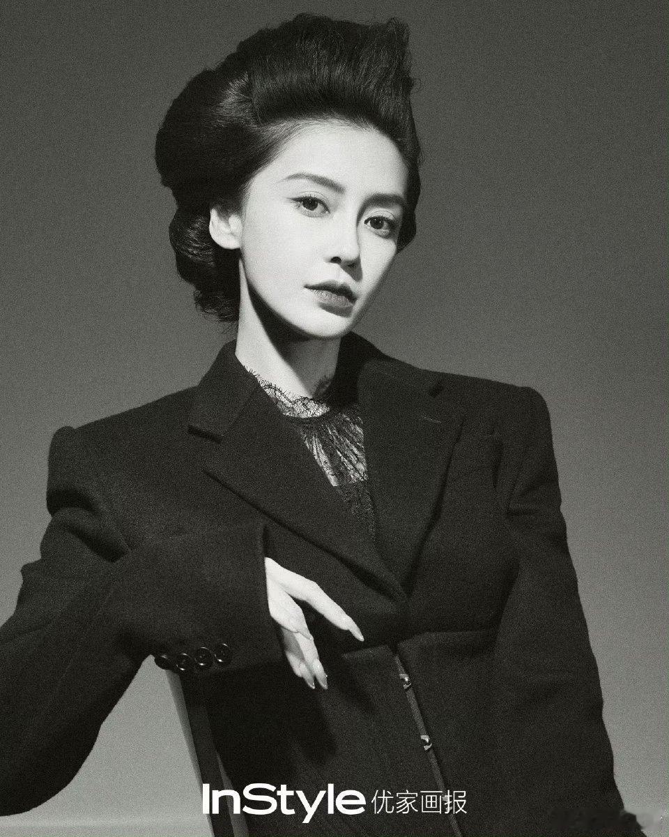 Baby女士近期的封神之作[玫瑰][玫瑰][玫瑰]angelababy​​​