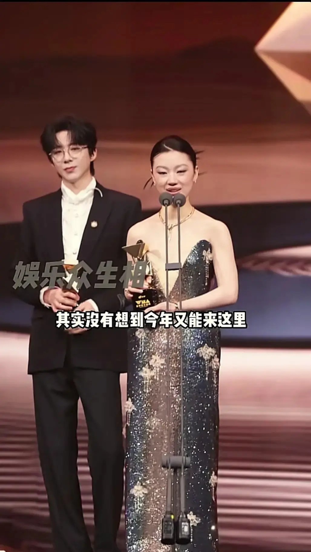 你们觉得单依纯和虞书欣谁更美？