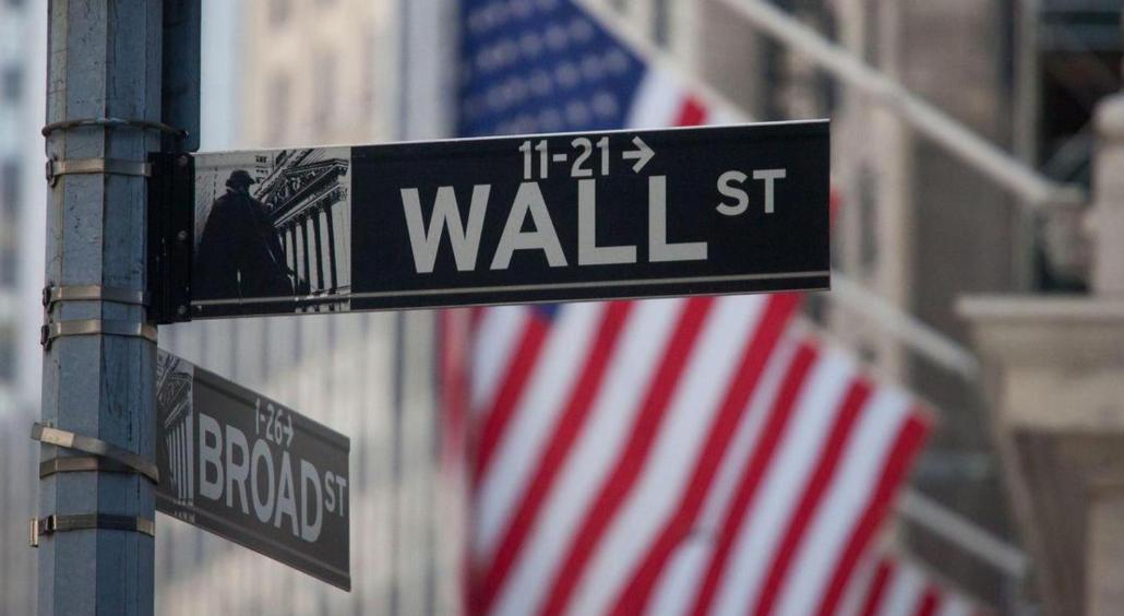 为了对付中国，五角大楼出手了，2000亿美元砸下，从华尔街招了一批人，专门成立一