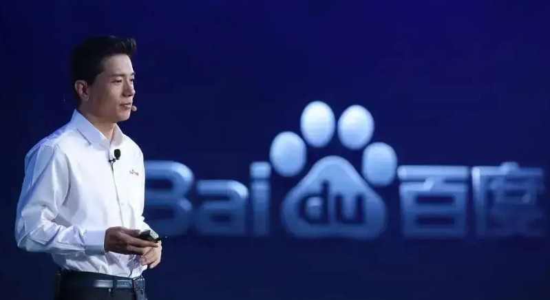 李彦宏和雷军科技界的两个极端李彦宏做啥啥不行！雷军做啥啥火！关键是李彦宏