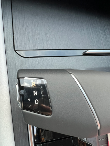 三代cs75plus尊贵这解？新车一个月，挂倒档360给我显示的前面的摄像头路况