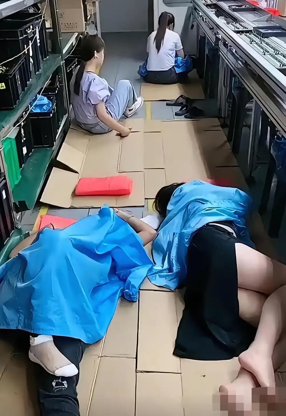 公司加班费只给17.6元一小时，合法吗？答案：大概率违法！加班费不是公司