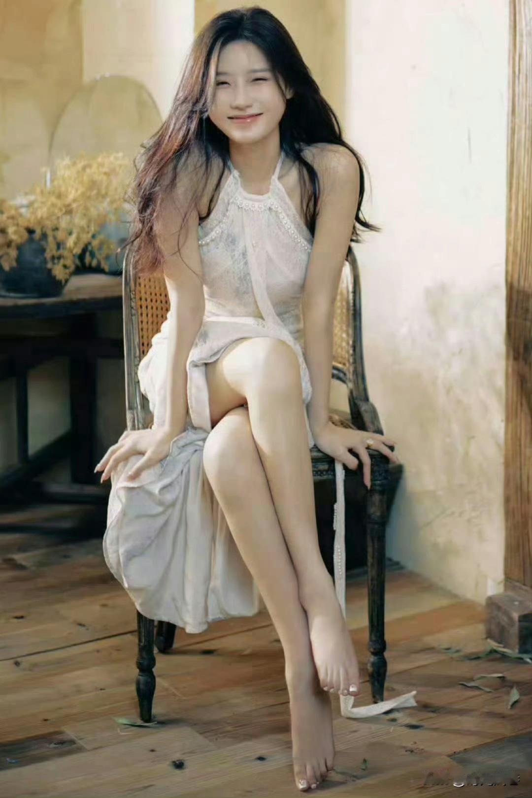 福建姑娘陈意涵，95后优秀青年演员。长甜甜美，气质温婉，可爱又迷人！