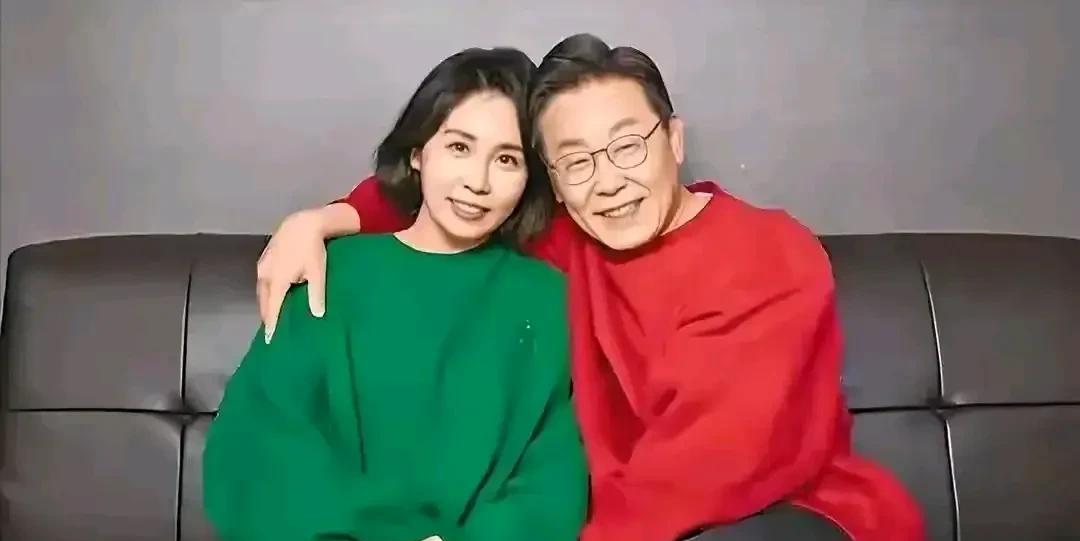 选美被冷落，李在明咋办？当中国政府将十年一次的机遇送到青瓦台跟前时，李在明在一
