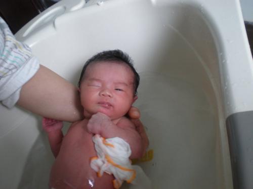 宝宝鼻塞怎么办? 记住5点, 有效帮助宝宝缓解鼻塞!
