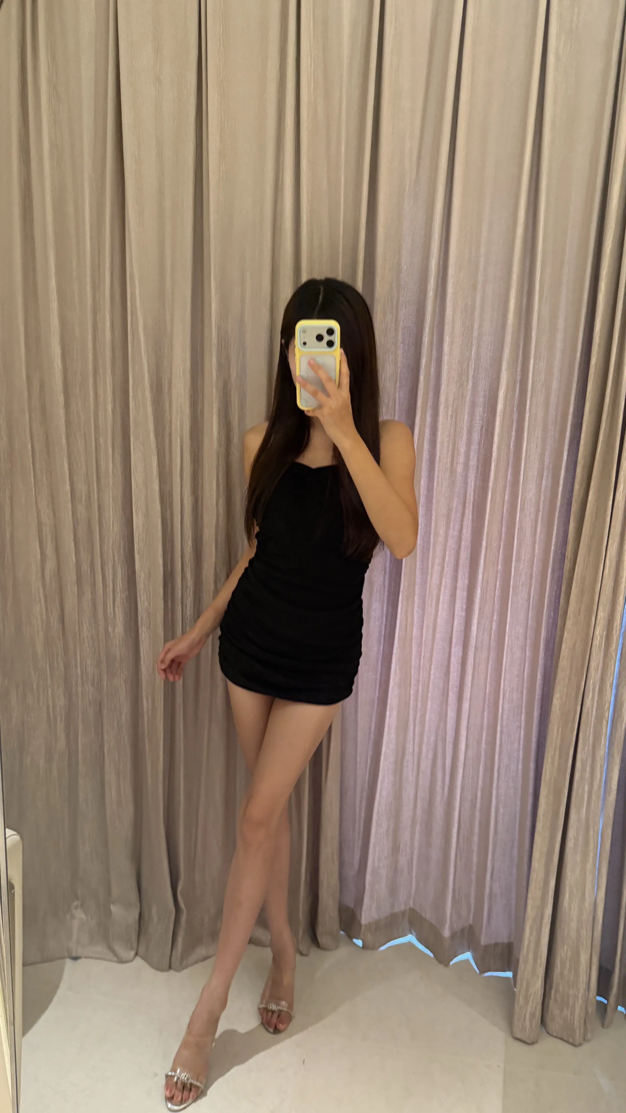小黑裙一生的爱❤️。