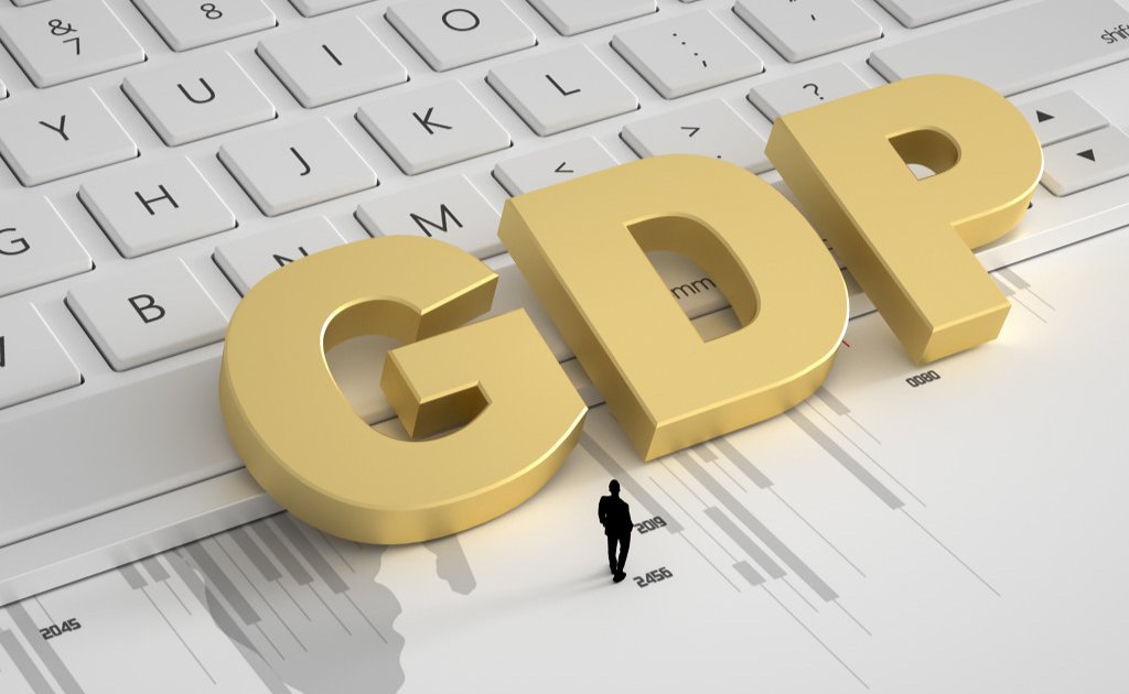 前三季度中国GDP增长5.2%, 全年目标如何完成? 专家: 政策“适时加力”