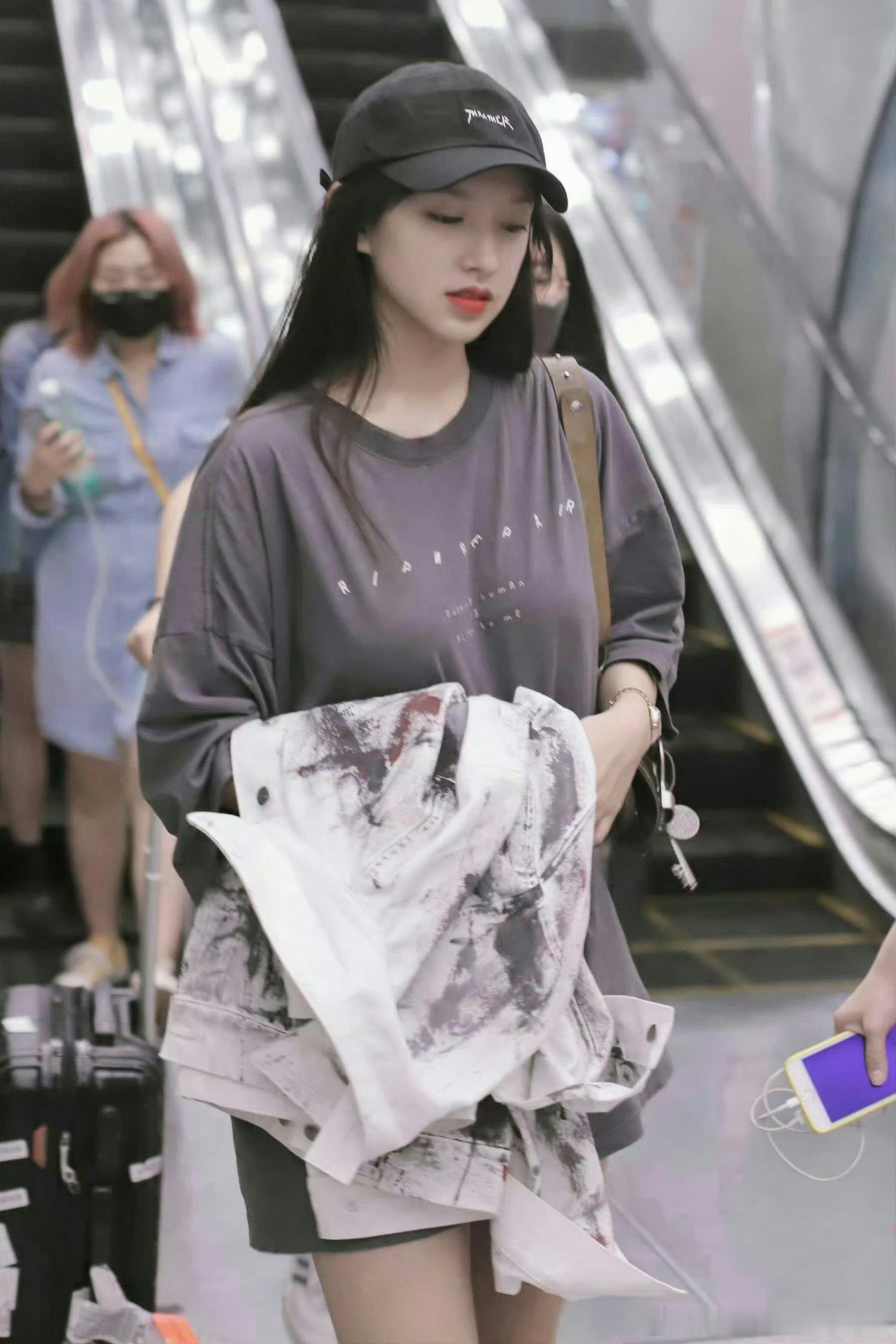程潇私服好美