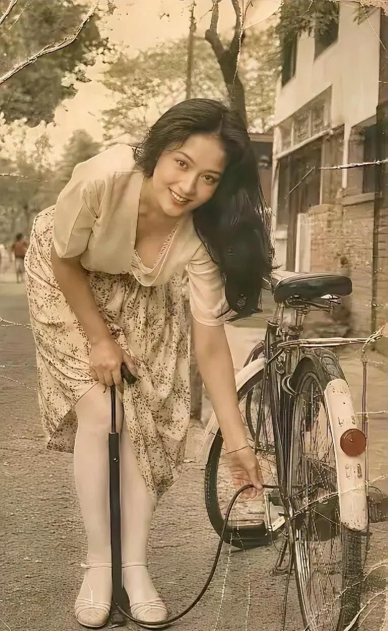 一张老照片，一代人的回忆。