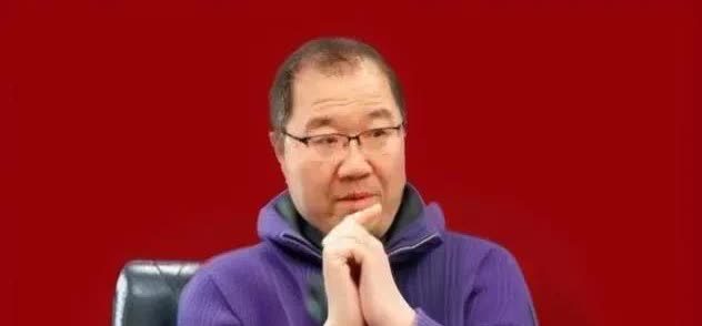 英达不是一般的抠！对巴图。他只给过两年的抚养费。与梁欢结婚后，不但断了巴