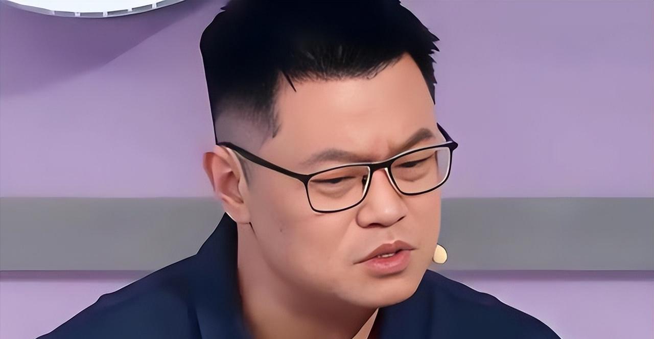 侯英超一针见血指出蒯曼的致命弱点，胆子太小，没有杀气，不论是发动速度，还是前