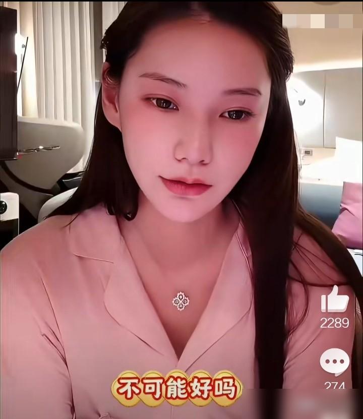 大S走了快一年，马筱梅不晒小玥儿，还真不是什么“好后妈”剧本，而是张兰亲自下的死