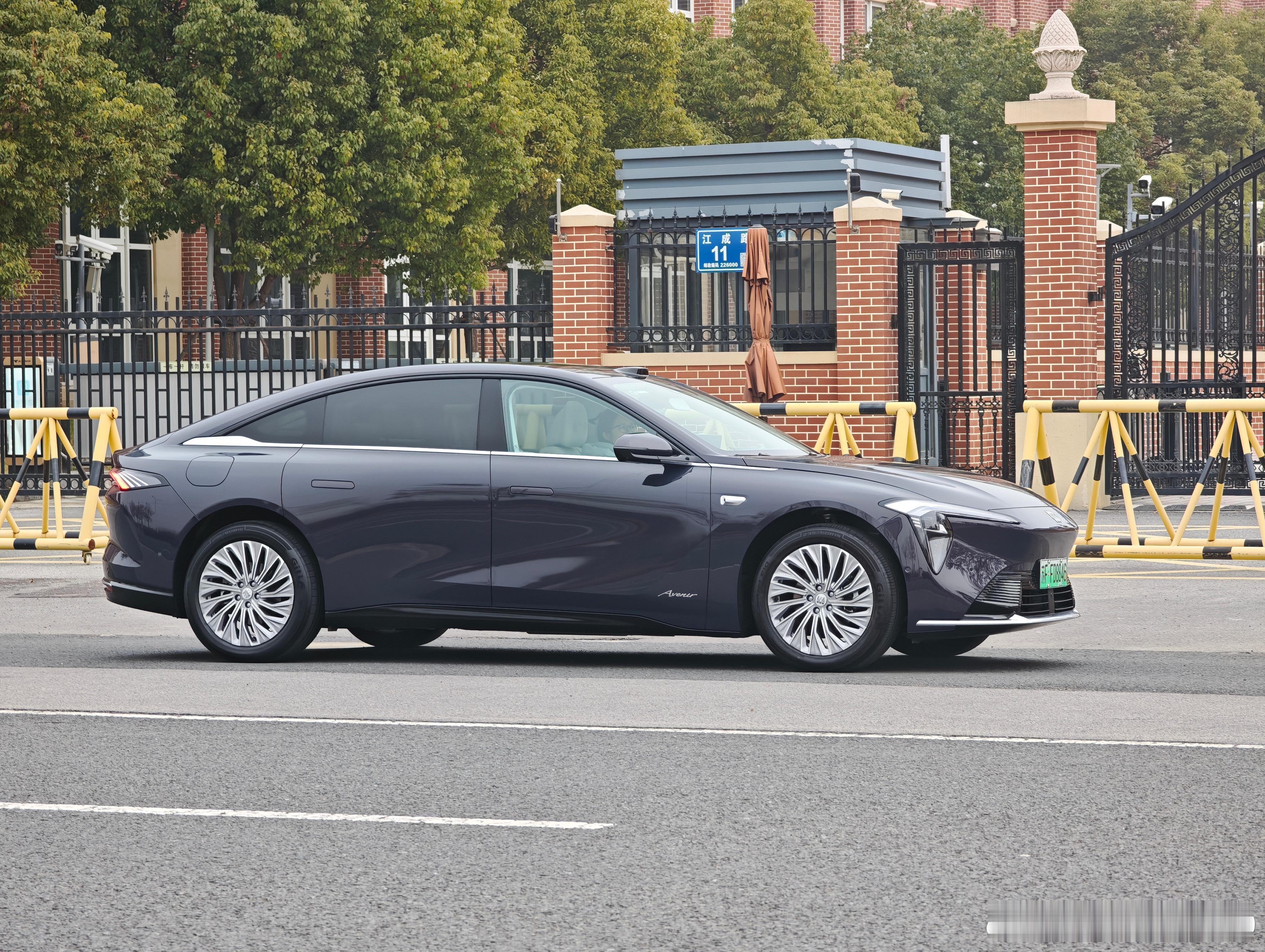 侧颜好看吗，至境L7L113不短呢