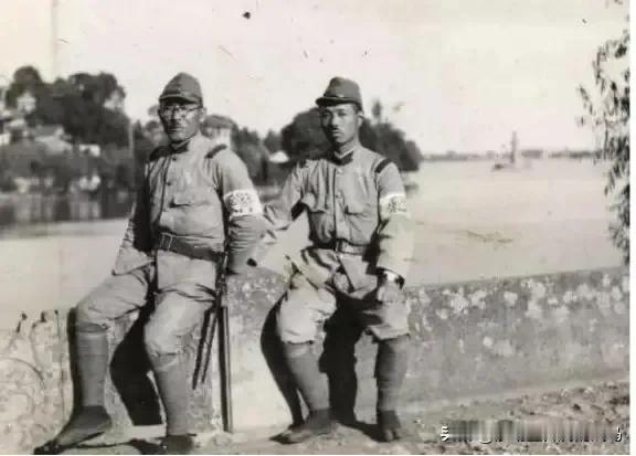 南京大屠杀后，有不少日本士兵神秘失踪。经过调查发现，竟然是被一个中国道士训练猴子