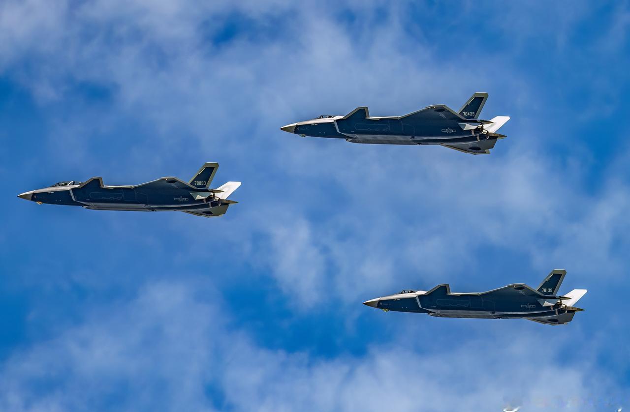 2025年拍机回顾（一）2025年参与了9次航空盛会，有5次印象深刻的首次，解