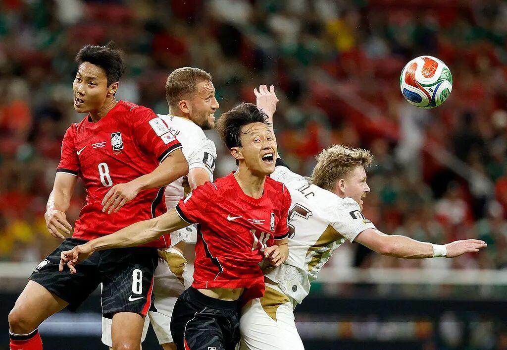 随着韩国2:1捷克，说明了3件事1、先进球的捷克，没能将优势持续多久，就被韩国