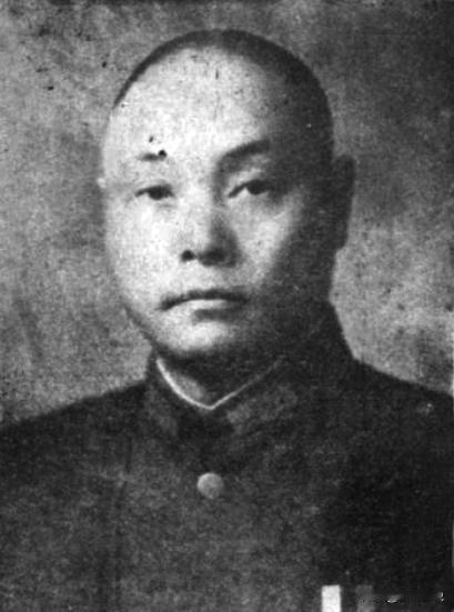 他是何应钦的心腹，国军中将，只因为陈诚的一句话，落了个被枪毙的下场。他就是程泽