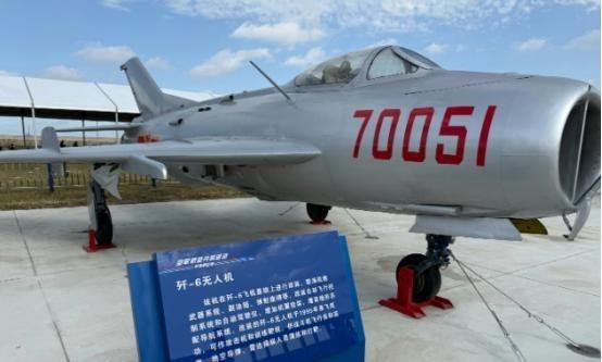 数百架歼6神秘消失，首次参加航展，在台海一线披挂上阵？说起歼6这老家伙，在中国