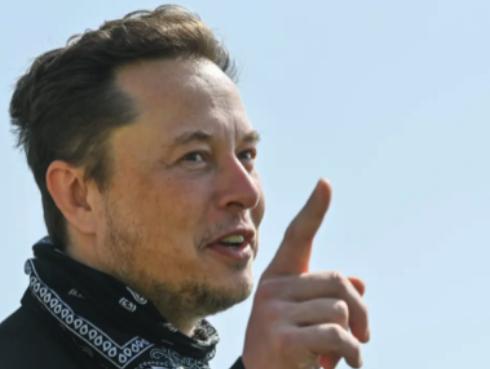 美国慌了？马斯克紧急发声，语出惊人：“唯一能让美国摆脱债务危机、避免破产的办法，