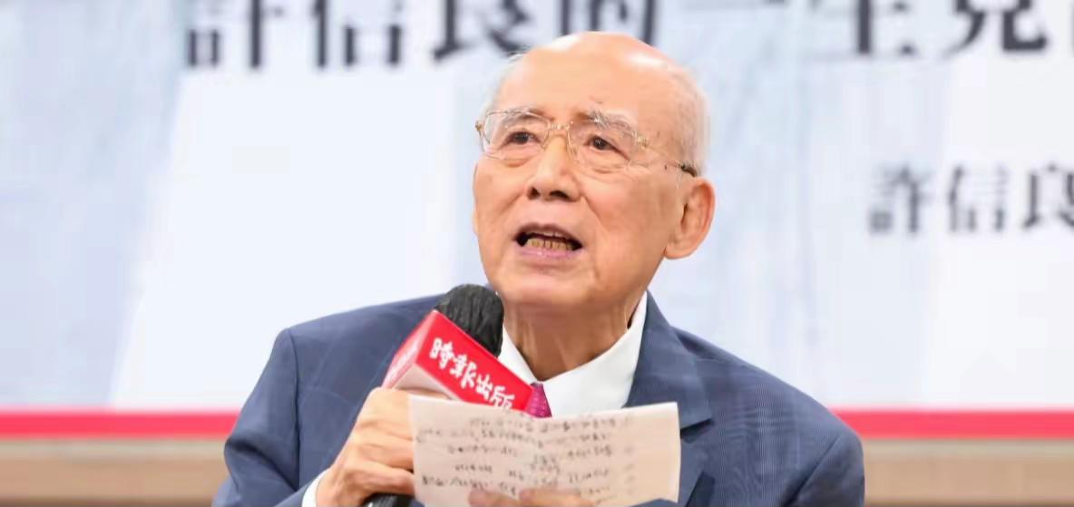 郑丽文今拜访吴伯雄国民党主席郑丽文今天（3日）下午拜会前主席吴伯雄，获得伯公