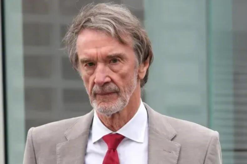 欧洲转会新闻！★心生不满！厄德高已指示其经纪人与曼联就今夏转会事宜展开谈判，