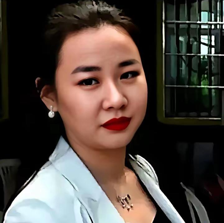 不出所料，明珍珍判了极刑。如果在古代这恶魔不受凌迟，也要腰斩吧？想当年“四大